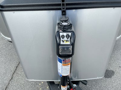 2025 Airstream 16RB Base