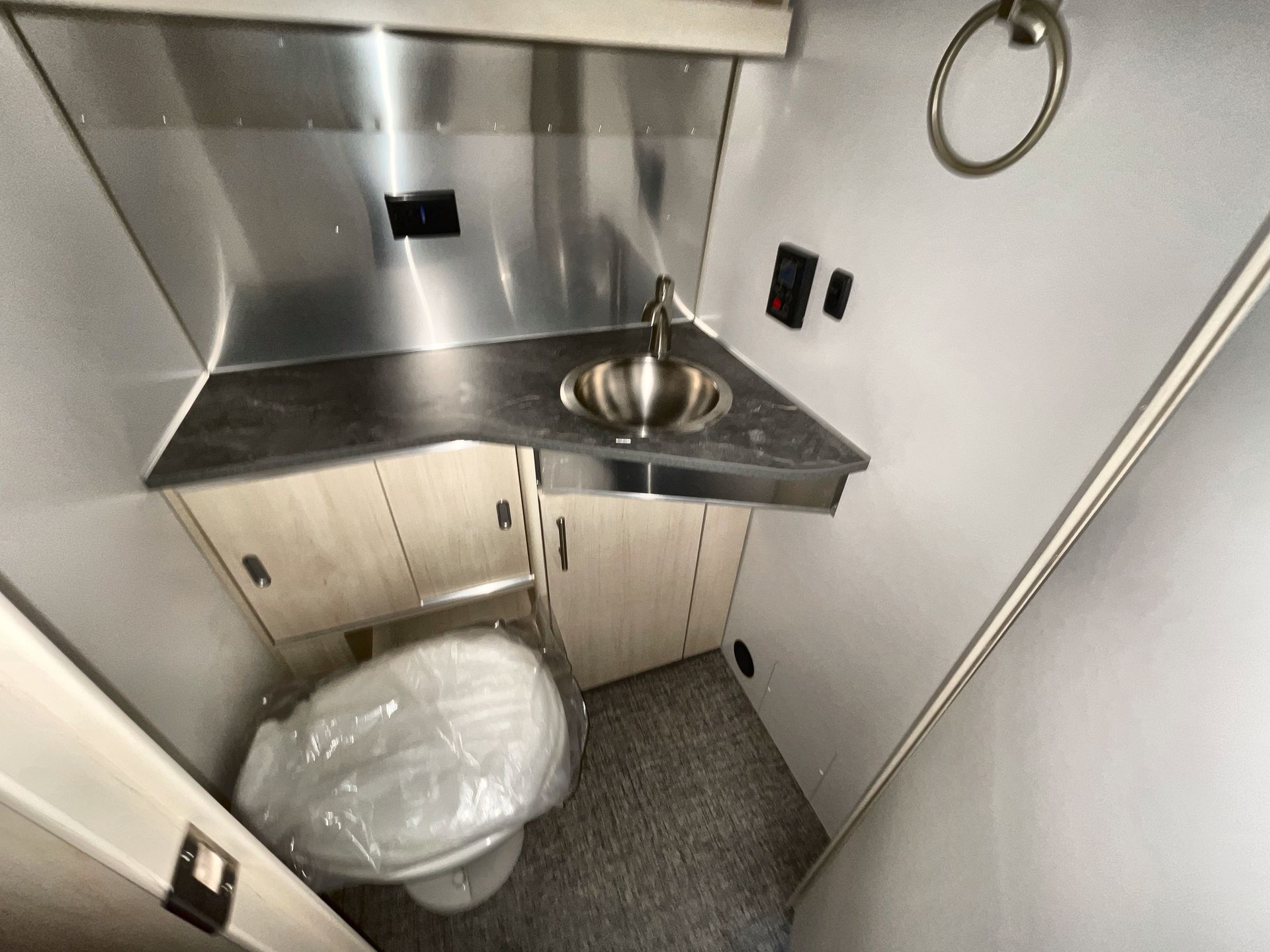 2026 Airstream 25FBT Base