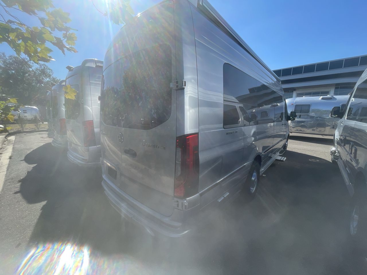 2026 Airstream 24GL 4x2 Passenger Base