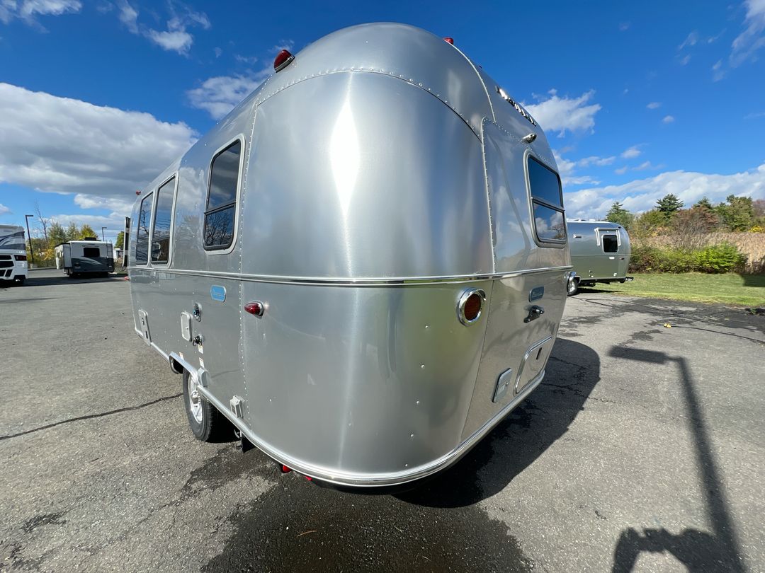 2026 Airstream 20FB Base